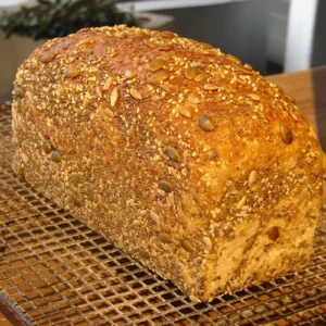 Pan de Molde Masa Madre Integral y Semillas